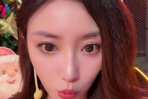 湖人主播佳依担忧：这赛季是不打了吗😢最近咋了 要解散了吗？